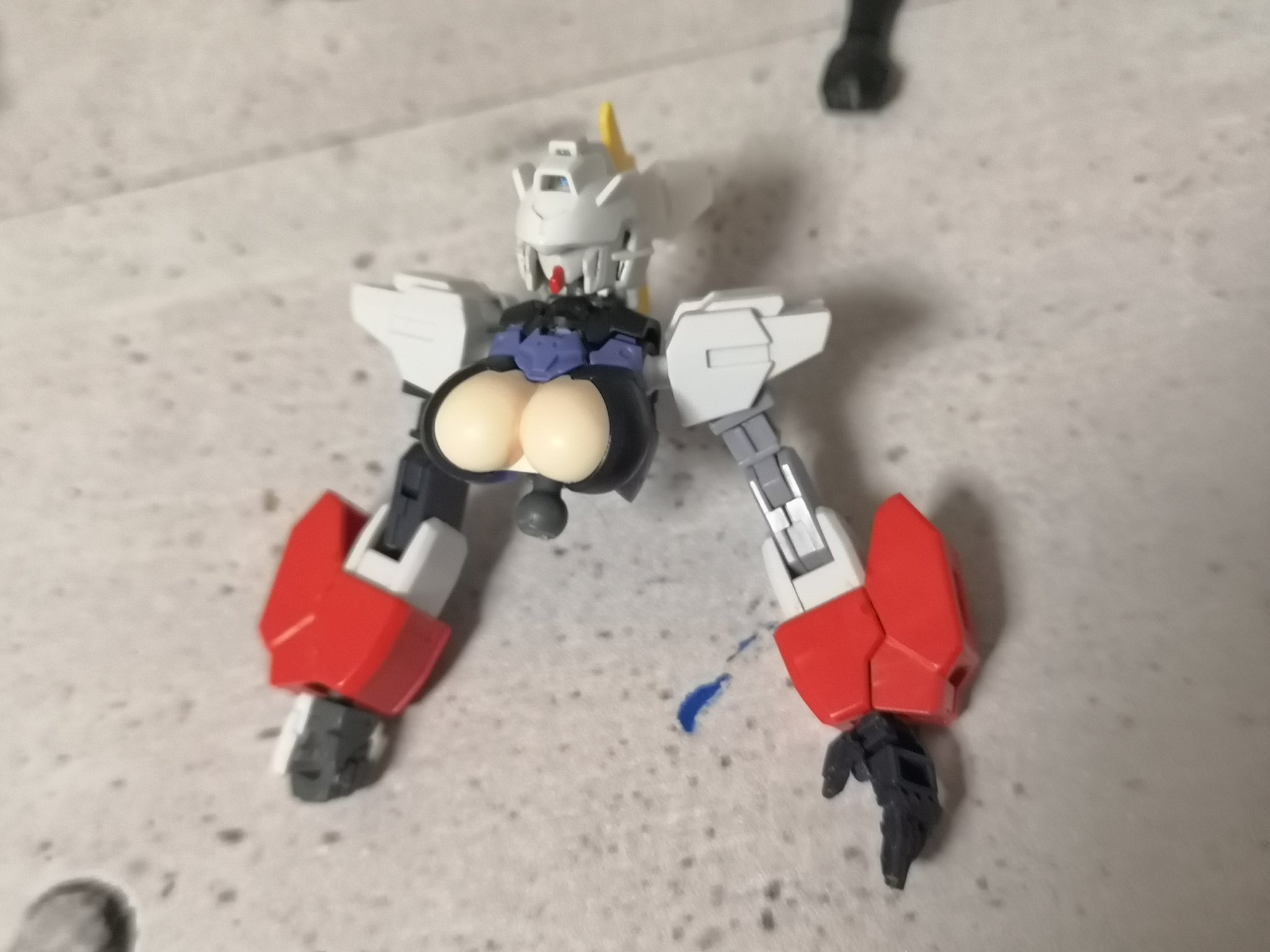 もちぞら模型店 うおおおおおおおおおすけべなロボ娘行けたああああああ 30msボディは30mmの頭部と腕もつけれる 30mmの腕ボールジョイントはガンプラと一緒 いけるでぇロボ娘改造 T Co Njtxu670py Twitter