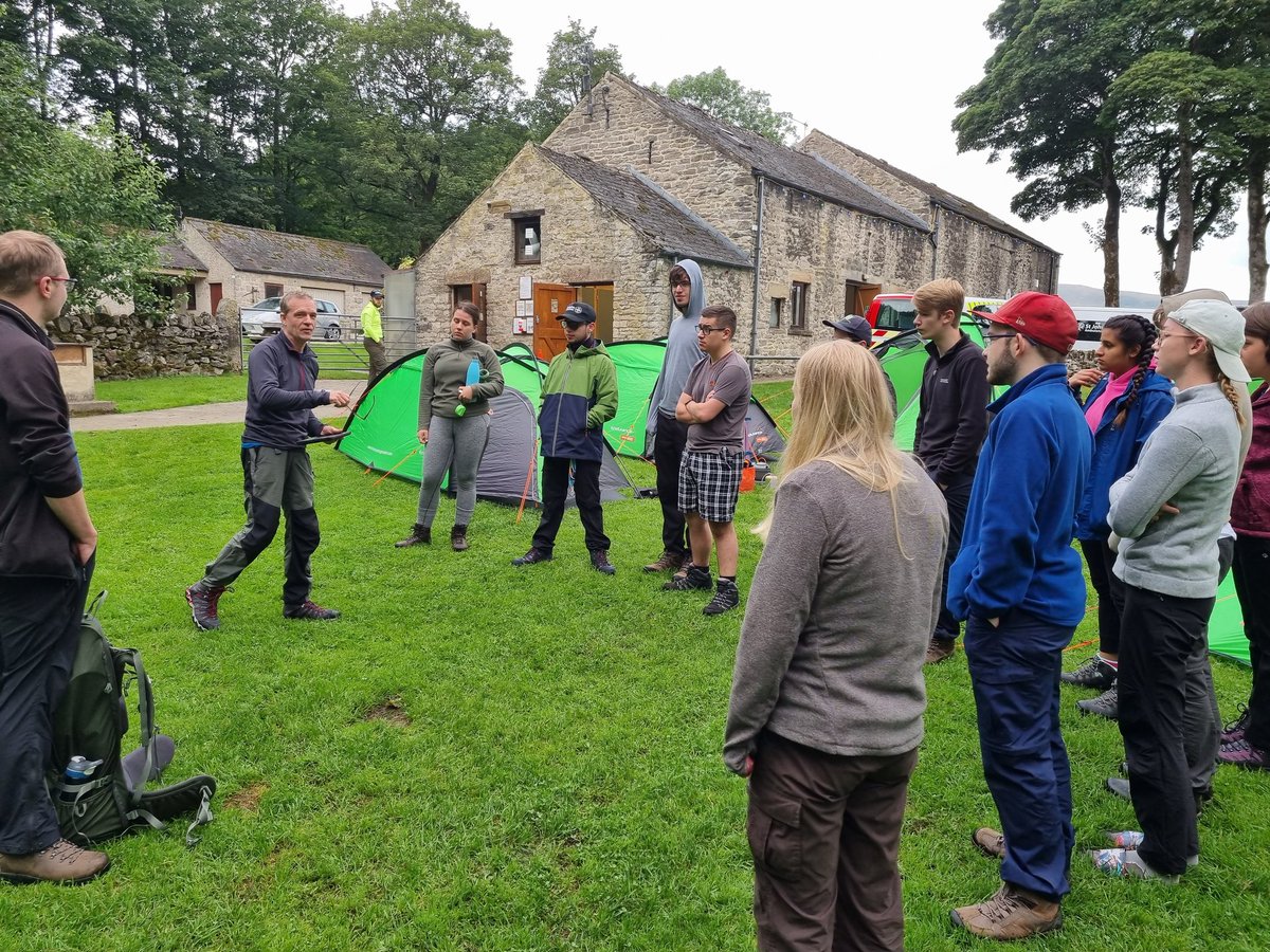 St John Ambulance DofE tweet media