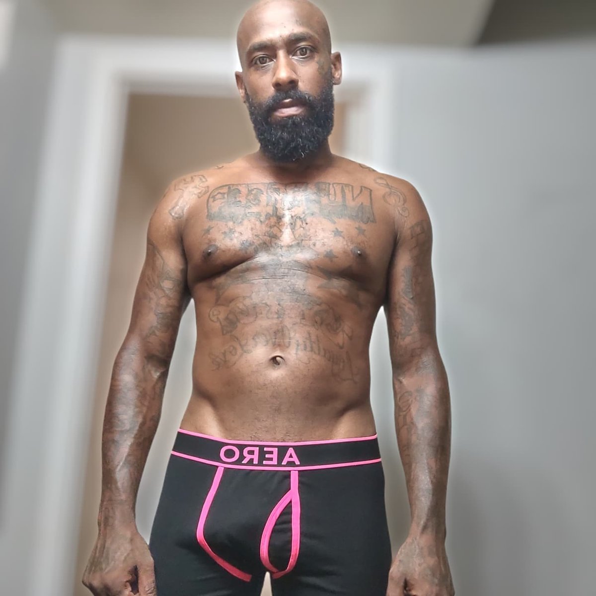 Coolerthanyoman's tweet photo. The very definition of chocolateπ«ππ£ππππ #onlyfans #formyfans #fanlove #clickthelink #bigdick #bigdickproblems #bigdicksinpublic #bigdicksdaily #bigdicksproblemslol https://t.co/1UCsJtt26M