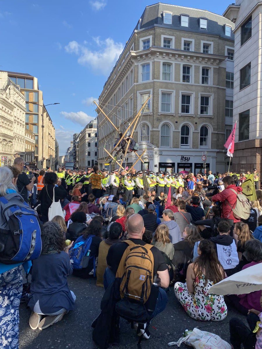 Rebels occupied Mansion House Junction yesterday evening and we're not even close to being done with London.

#ImpossibleRebellion 
#RebelForLife
#Rebel4Life