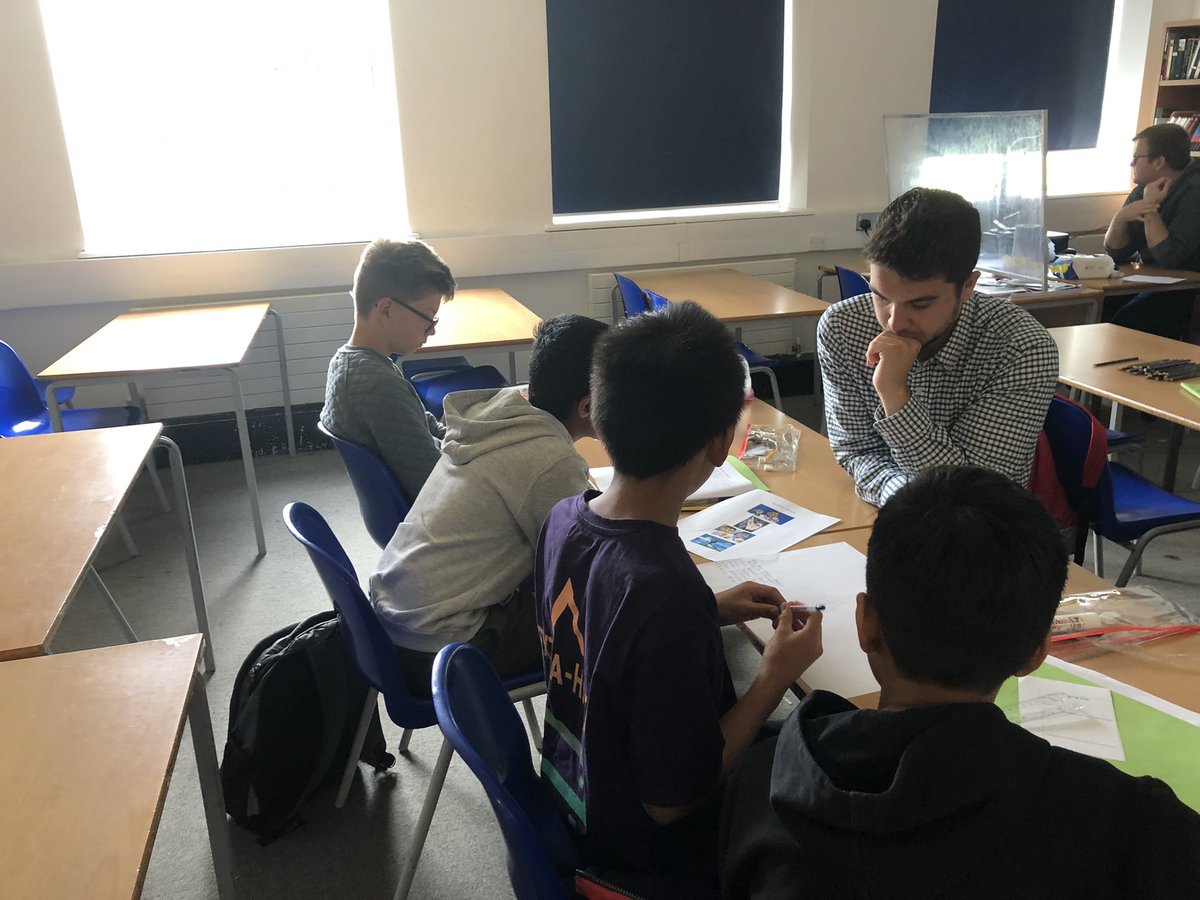 JHGSHistory's tweet image. Yesterday at summer school our Year 7 students were privileged to be taught about historical significance by alumnus Luca W who is in his third year reading history at the University of Oxford #BeMoreHistory #BeMoreInspiring #BeMoreKnowledgeable @JHGSHW