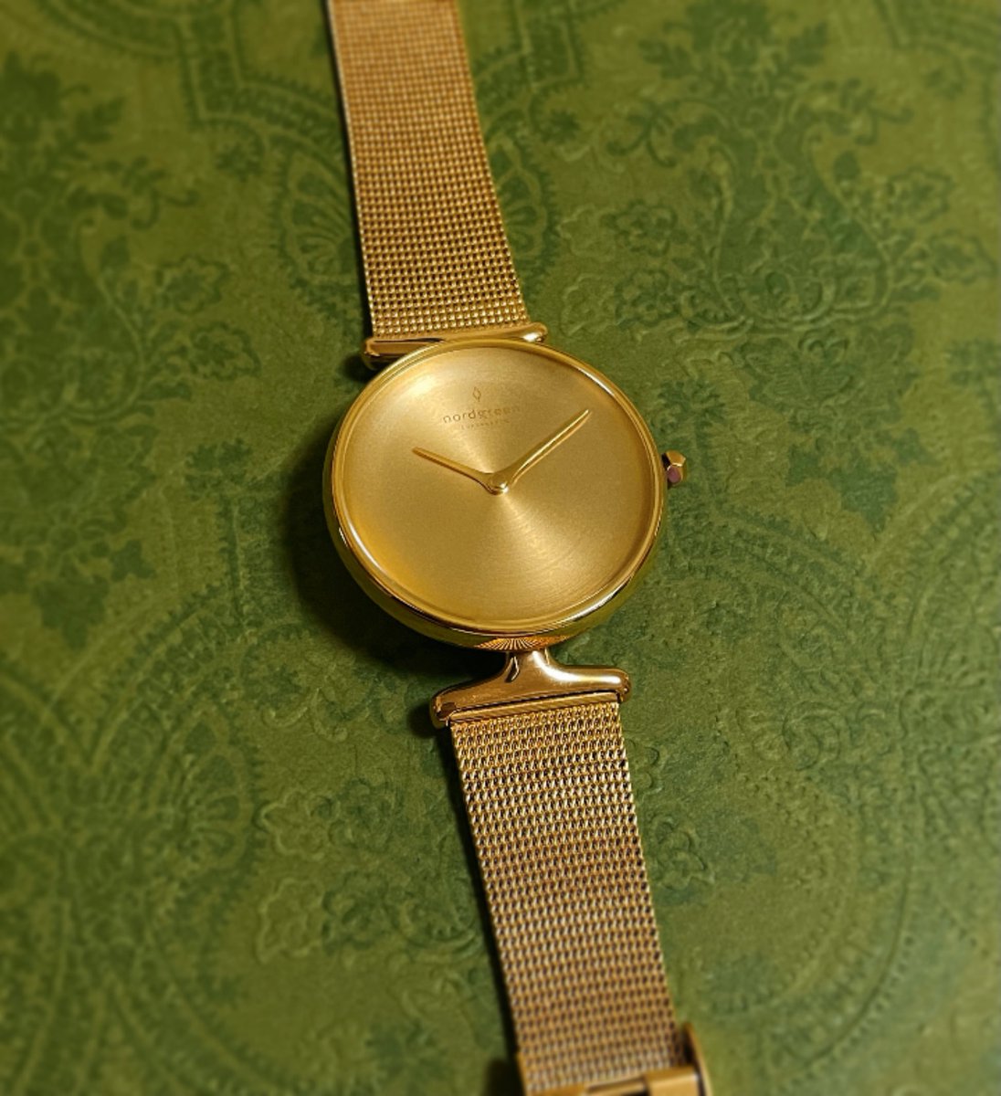 「この度デンマークの腕時計ブランド、Nordgreen様とコラボさせて頂きました!」|宇井田ルイのイラスト