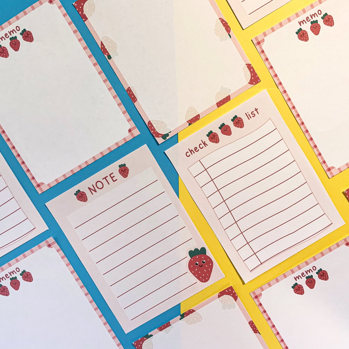 lunatalacreates's tweet photo. Do you love berries, too? Get this cute strawberry themed loose notes for only 80php!
#kawaiinotes #notes #strawberry #pinknotes #stationery #stationeryph #journalph #journalling #supportlocalph #supportsmallbusinessph https://t.co/XV9ZL2Oz9U