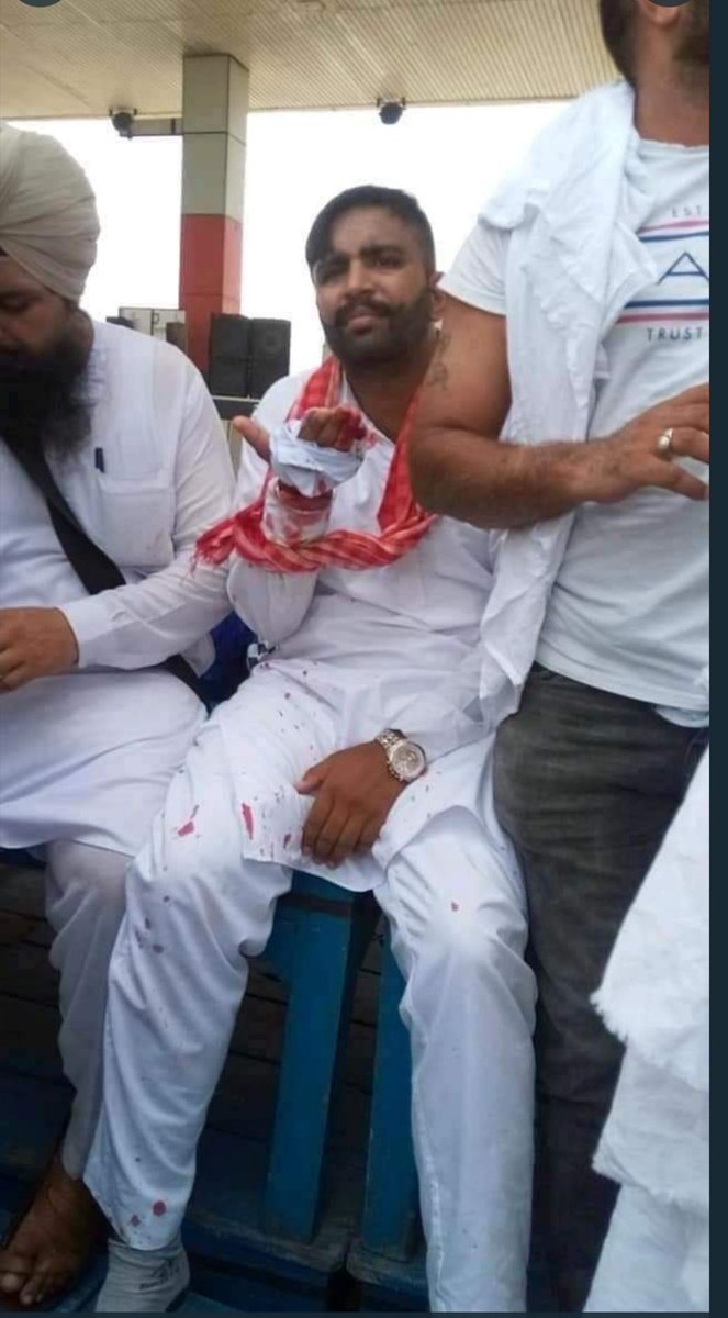 A conspiracy for a brutal, premeditated attack on Farmers. 

#TalibaniKhattarSarkar
#किसान_विरोधी_खट्टर 

#FarmersProtest
