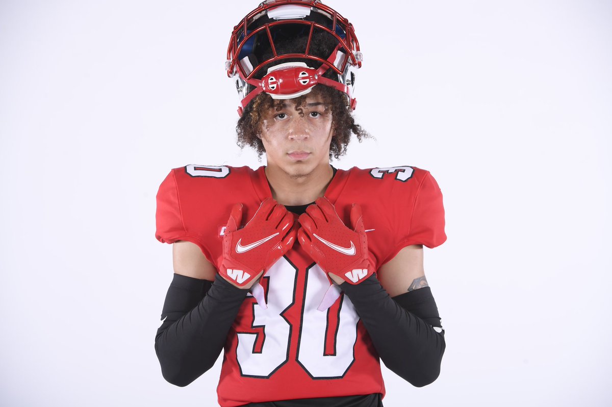 𝗡𝗲𝘄𝗰𝗼𝗺𝗲𝗿 𝗦𝗽𝗼𝘁𝗹𝗶𝗴𝗵𝘁 • 𝗫𝗮𝘃𝗶𝗲𝗿 𝗦𝗵𝗮𝘄

• Corner
• 6’0  170
• Nashville, TN
• Battle Ground Academy
• True Freshman 

📲 <a href="/XavierShaw21/">Xavier Shaw</a> 

#WIT