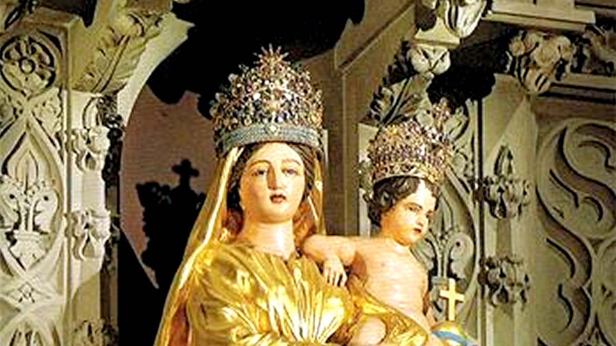 Our Lady of Prompt Succor, calm the waters of Louisiana, protect all souls. #CatholicTwitter