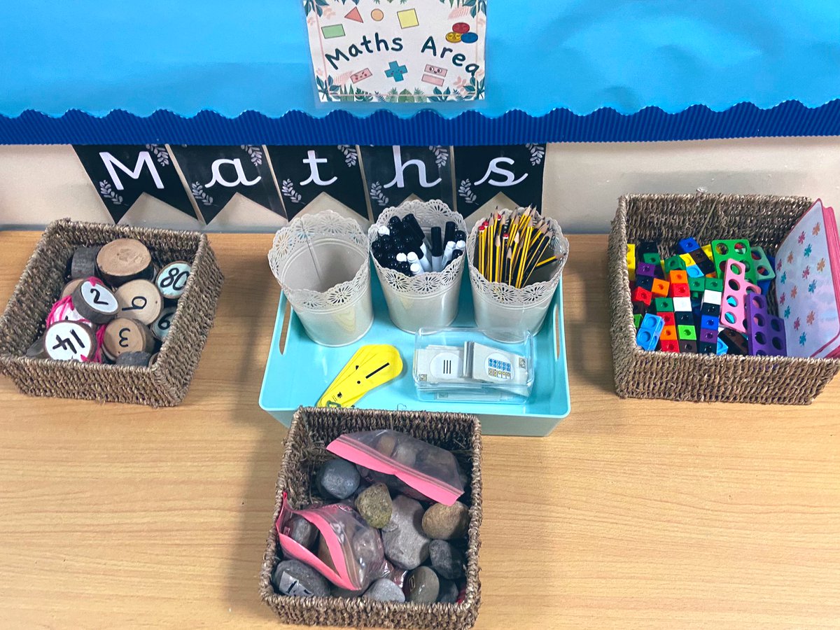 Miss_A_Wade's tweet photo. I can’t wait for next week! ✨ 👩🏻‍🏫 https://t.co/vSFBz4YfOz