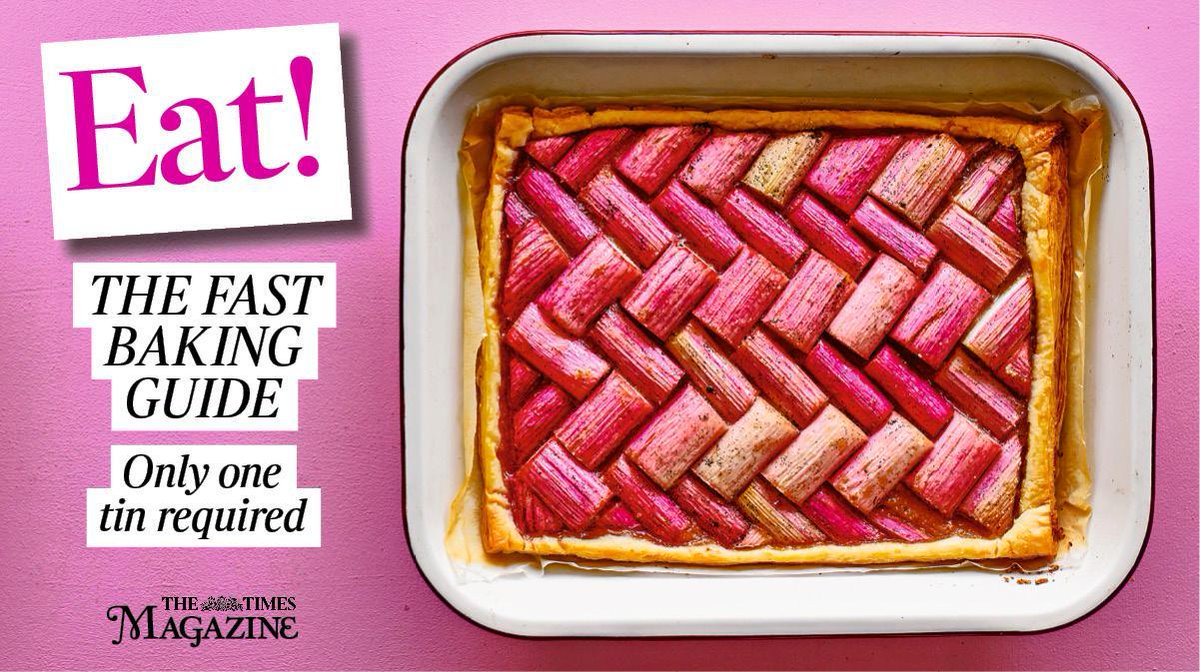 TimesMagazine's tweet image. Eat! The fast baking guide. Only one tin required for @missminifer&apos;s recipes
thetimes.co.uk/article/tray-b… #bakingguide #traybake #rukminiiyer