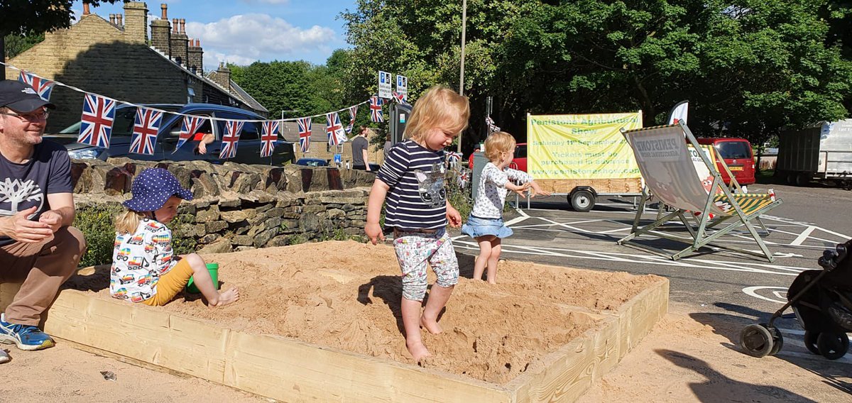 Who has visited the beach at #Penistonebythesea today? 🌊