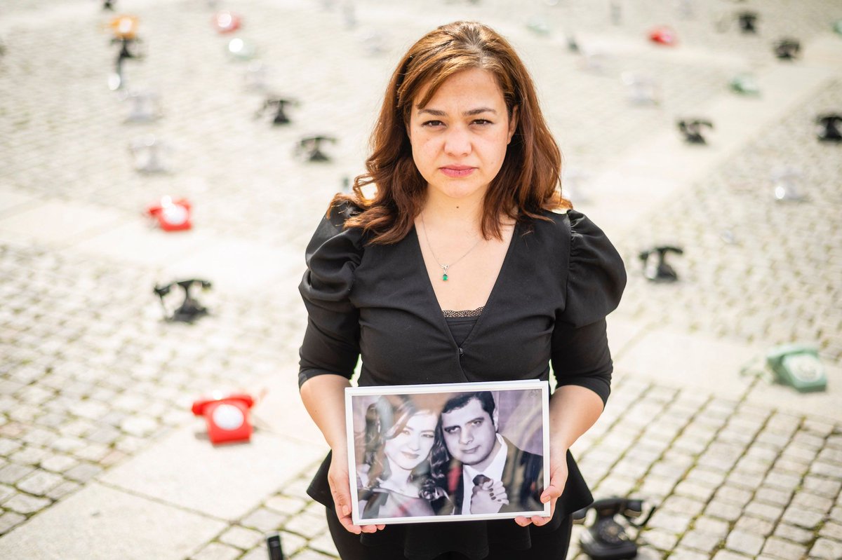 We need you to build #urgent pressure on #governments to immediately use their power to uncover the fate of Syria’s #disappeared and give answers to their families, #endimpunity for these crimes, and hold perpetrators #accountable.
Are you with us?