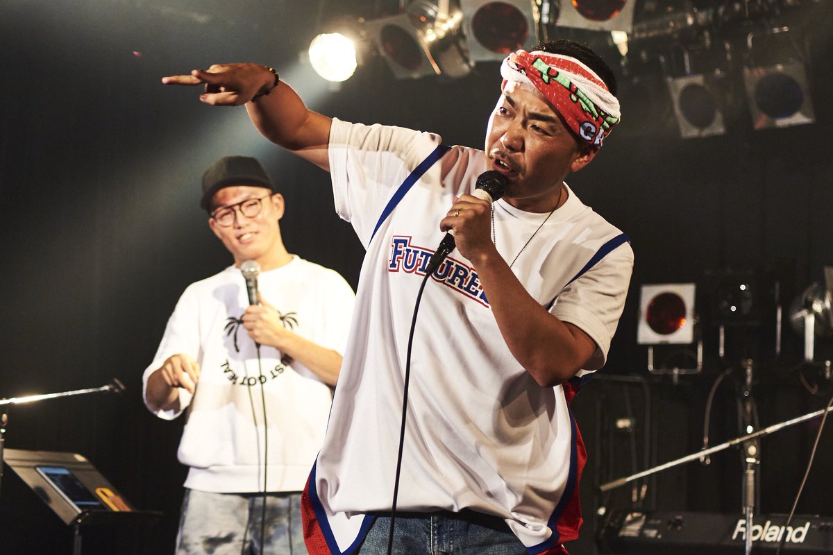 BUZZ LA ZARU O EMAI (Buzz_Mai_) Twitter