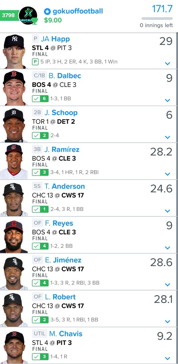 dfs_to's tweet photo. Well got a whoohoo and a boohoo fk it back at it with some #ufc #mlb💪🏾 https://t.co/MkNfLu7etY