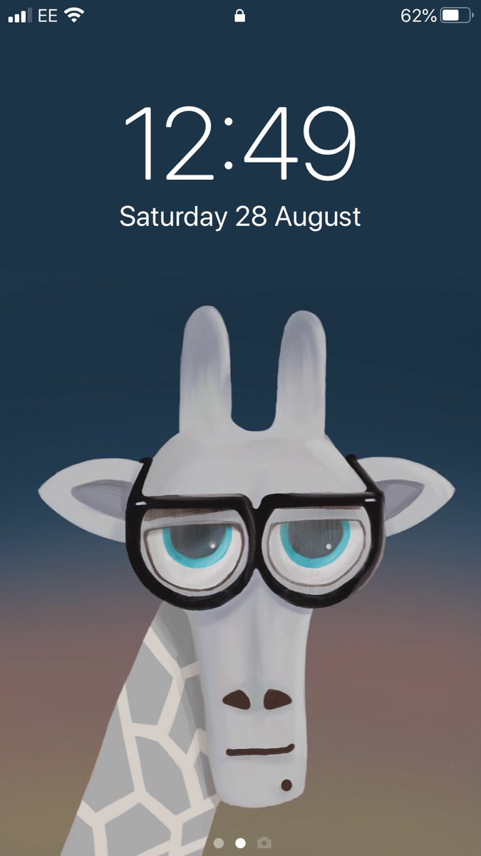 GrandGiraffes's tweet photo. Lock screen... https://t.co/gxHaZFKrfd