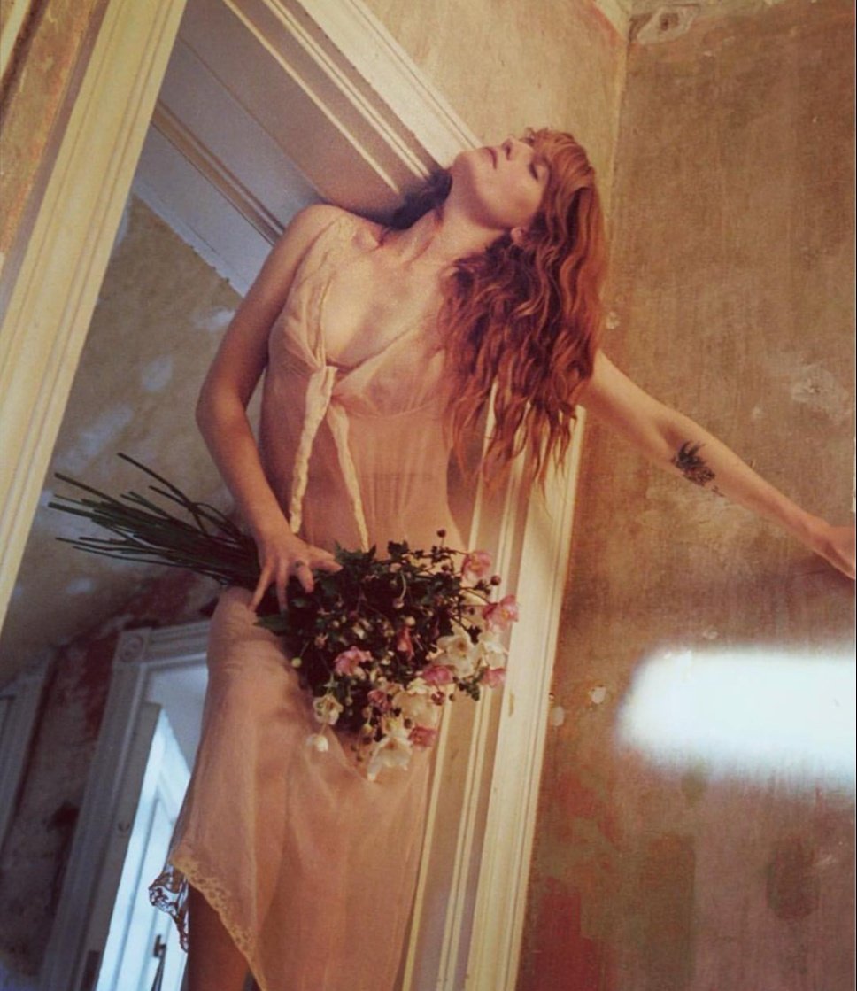 Happy birthday florence welch, to the woman that\s been guiding me like a north star    