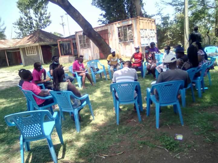 HealthandEcono1's tweet image. Together with other like minded organization we had discussion around covid 19 ,mental health and SRHR with adolescent and youth in nyalenda vocational training (kuap) @jijengeyouthorg @Oayouthkenya @TinadaOrg @BiesshopConsult @LocalLida @KenyaSRHR @SrhrUhc