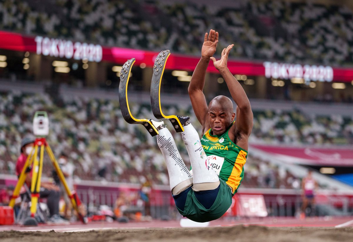SABC_Sport's tweet photo. Another gold medal 🥇 for #TeamSA as Ntando Mahlangu set a new world record in the men’s long jump T61. 

#YouDeserveIt #Paralympics https://t.co/hhLyrCeWfx