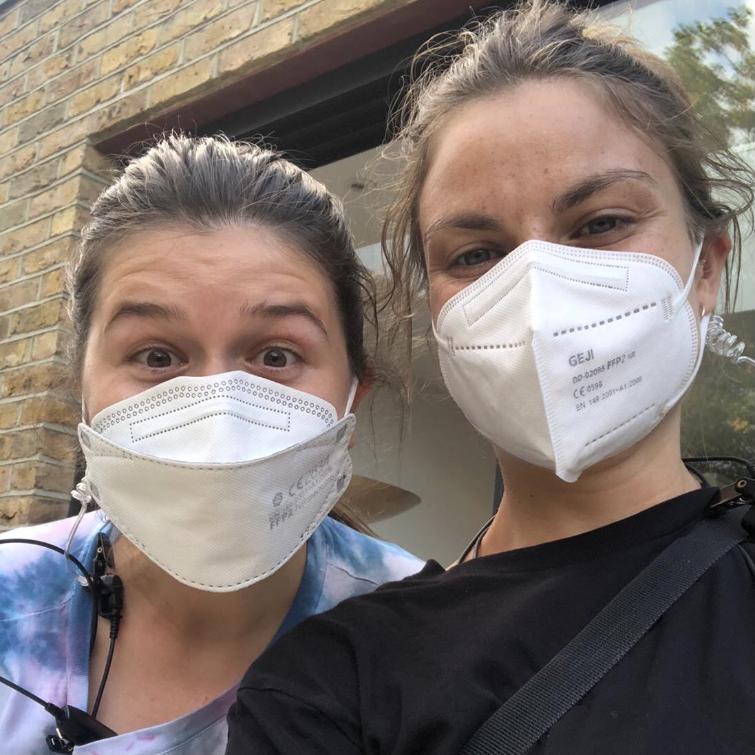 JustRunnersUK's tweet photo. Just Runners’ Ana knows how to keep up the momentum, and was on set with @RiffRaffFilms recently.

Thanks Jess + Riff Raff for maintaining inclusion by hiring a Just Runner. 

@APALondon @The_IPA @BAFTA @BFI 

#rolemodels #inclusion #filmproduction https://t.co/qMkPHh4yOY
