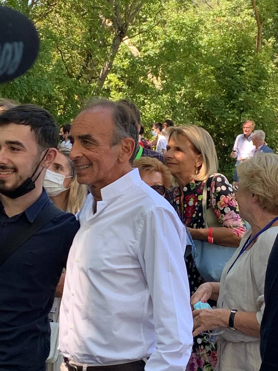 samuel lafont on twitter grand succes populaire pour eric zemmour a la rentree objectiffrance ladroiteaveczemmour rentreeof labaule2021 https t co symiznyfxd twitter