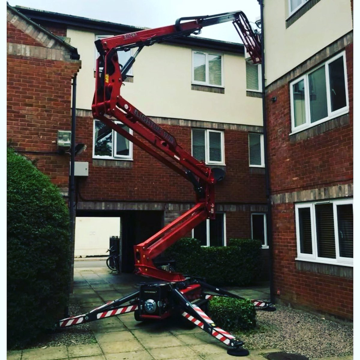 Exciting news… we now offer hourly rates to hire this machine with operator.  Email for details: info@m12group.co.uk #Access #Cherrypicker #costsaving #propertymanagement