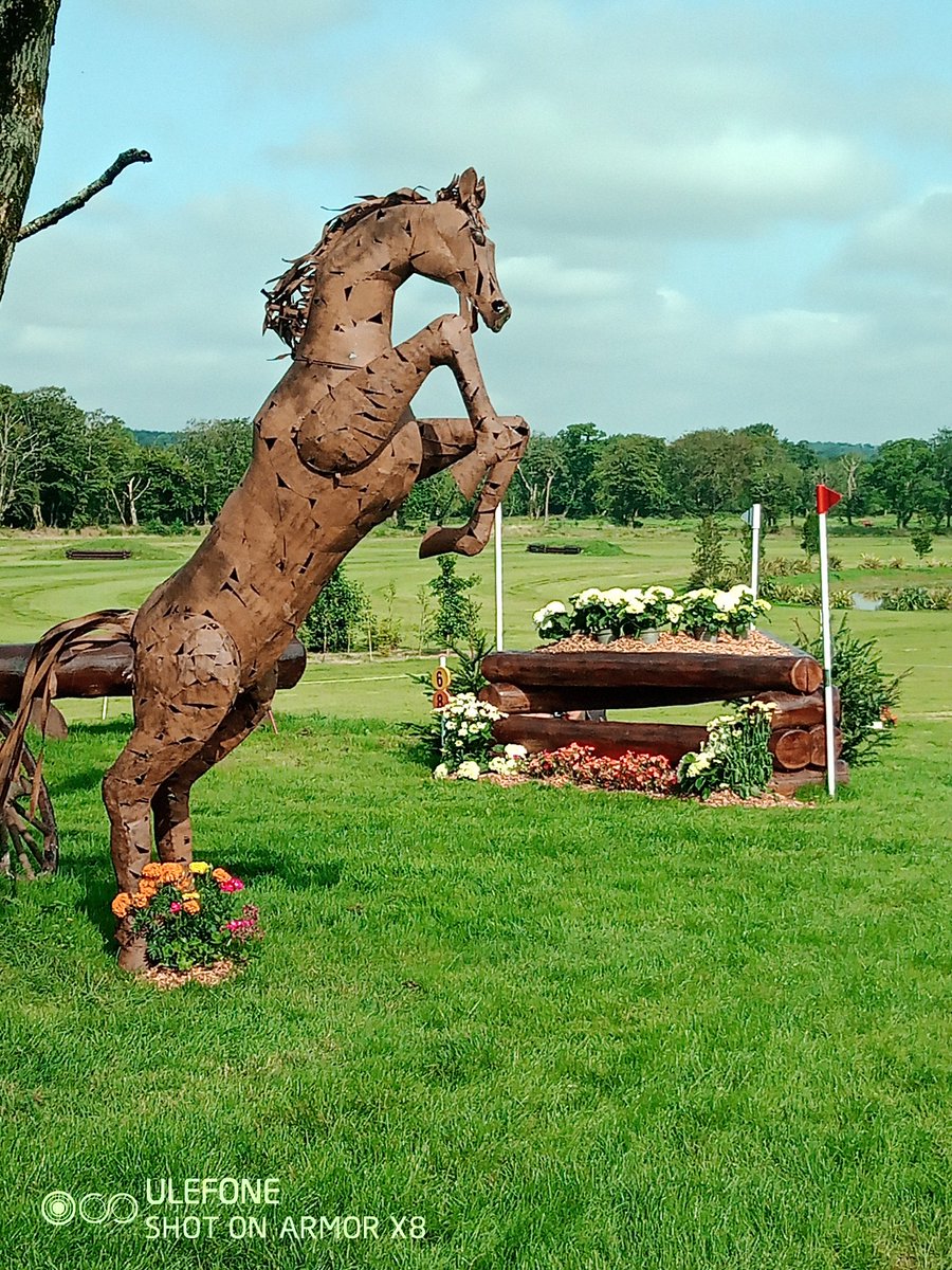 ArmyEquitation's tweet photo. Getting warmed up for the CCI3*S, xc course is fantastic. https://t.co/kOtUpzKzCB