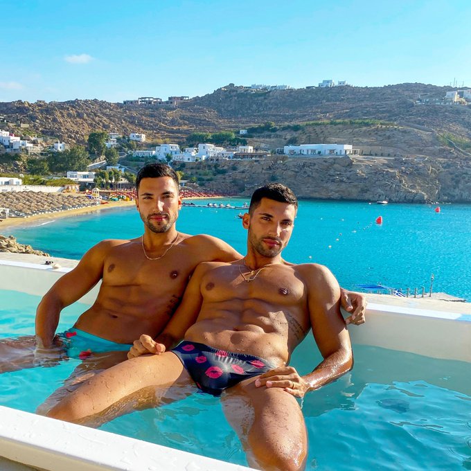 We&rsquo;re so happy! Our Only Fans has been such a success💫.In 4 weeks of it we&rsquo;re ranked TOP 1,1% of all<a href="/tag/body"class="tags"><span>#body</span></a><a href="/tag/skin"class="tags"><span>#skin</span></a><a href="/tag/twins"class="tags"><span>#twins</span></a>