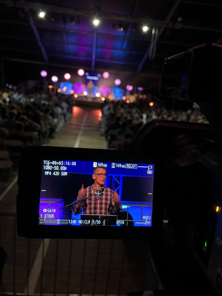 atswalker's tweet photo. I had the amazing opportunity to work alongside the Production Team from @_TRUCRU_ this week as they staged the @UCCF #Forum2021 event. Some 1,300 University Students were gathered at the Quinta Hall Conference Centre to prepare for Freshers week and the start of a new Uni year. https://t.co/78ZLy13Sxz
