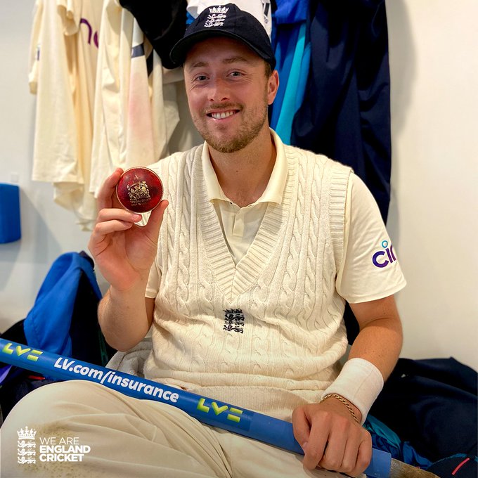 Ollie Robinson takes 5 wickets in the 2nd innings to snatch the match ball. Englandcricket Twitter