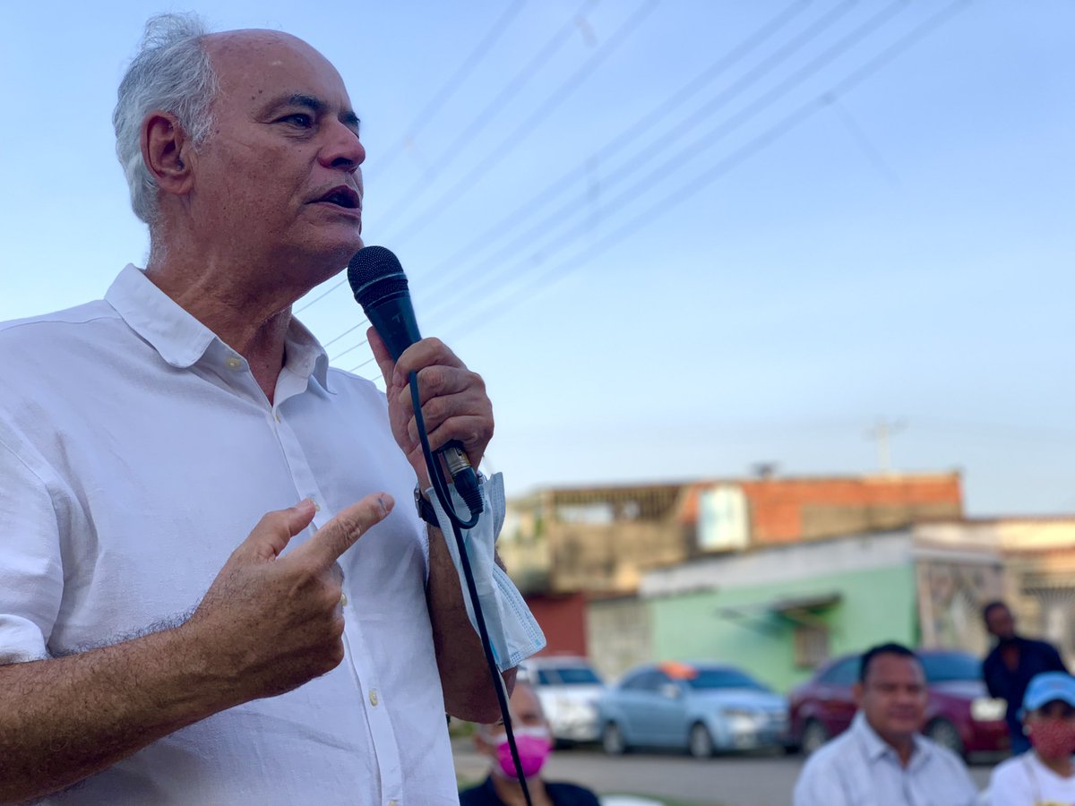 Barrena_Isrrael's tweet photo. !Guayenses! Hemos demostrado una vez más que somos un pueblo valiente y heroico que no teme salir a la calle para gritar por el cambio que todos queremos 🇻🇪

@juliocasagar https://t.co/T1IGJT2z4O