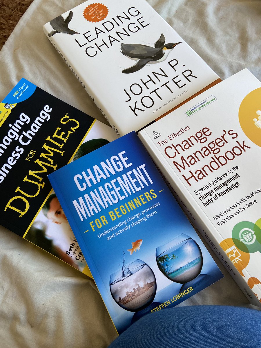 BrioneyGibb's tweet photo. Guess what my next module is on!πππ #slmda #littlelightreading #Saturdayafternoonreading https://t.co/4QbNOusKEO