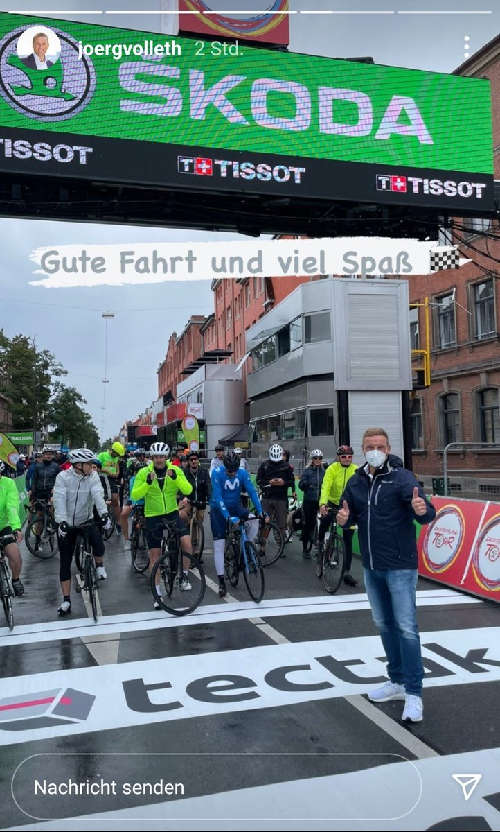 christian (@der_chrisomat) on Twitter photo FFF: "können wir verkehrswende haben"
<a href="/erlangen_de/">Stadt Erlangen</a>: "wir haben verkehrswende zu Hause"
"Verkehrswende" zu Hause: FFF: "können wir verkehrswende haben"
<a href="/erlangen_de/">Stadt Erlangen</a>: "wir haben verkehrswende zu Hause"
"Verkehrswende" zu Hause: