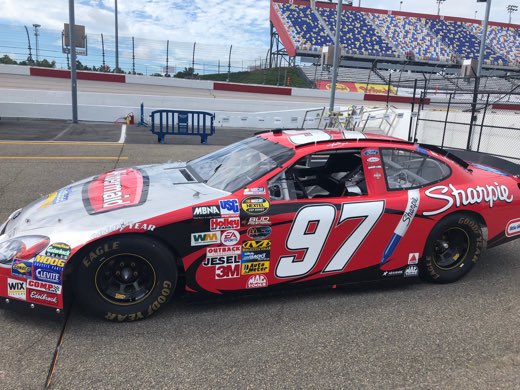 EliteRacing_'s tweet photo. .@Vincentizzy34 will be running a Kurt Busch Throwback for the @tilsonhr 200 on 8/30! 

@C2Freight / @blueeggmktg / @ResponseEnergy / @smriproductions 

#iRacing #ThisIsElite https://t.co/a7yL3wcz9J