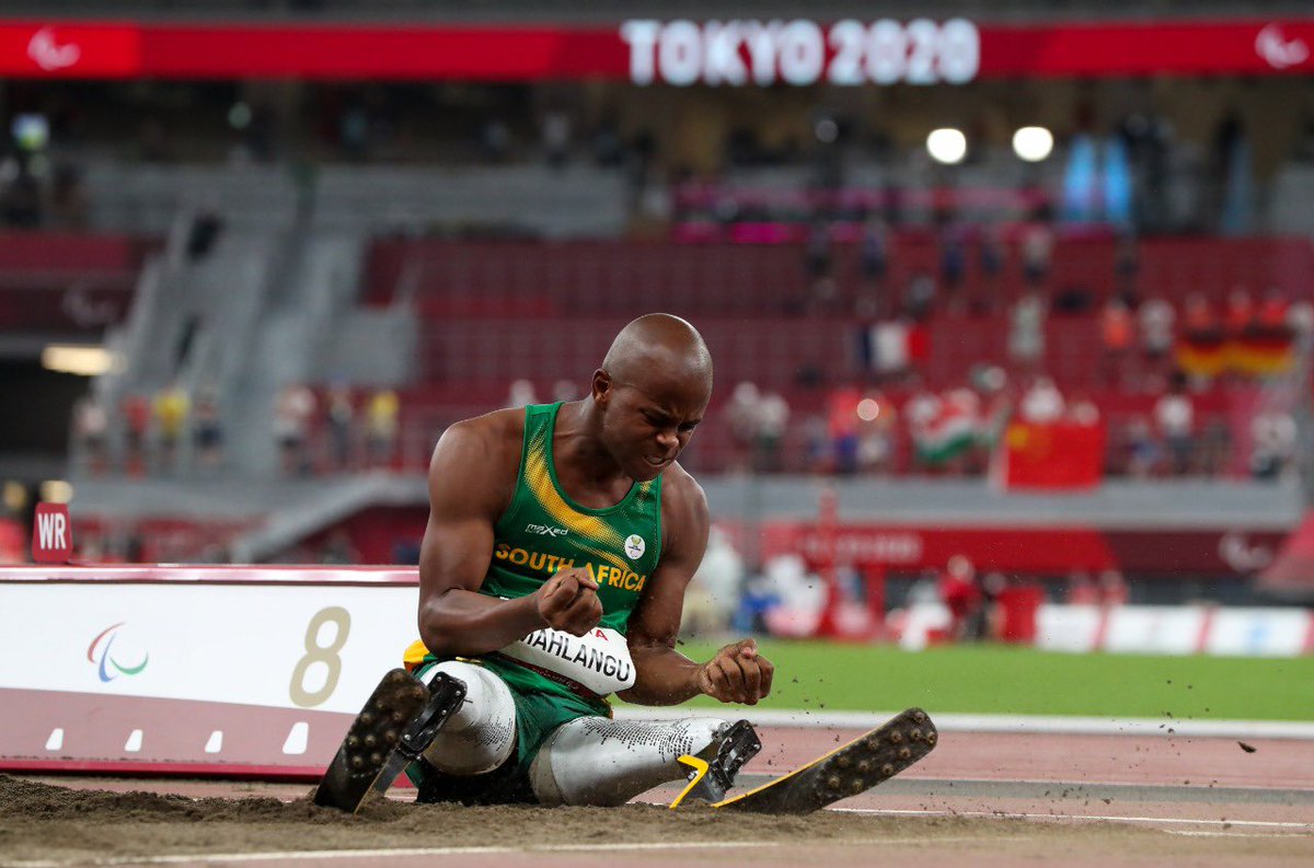 OfficialTeamRSA's tweet photo. LEAPING TO GOLD!!! 🥇🇿🇦

#TeamSA 
#ParaAthletics
#Paralympics https://t.co/Nj8c3UgQyy