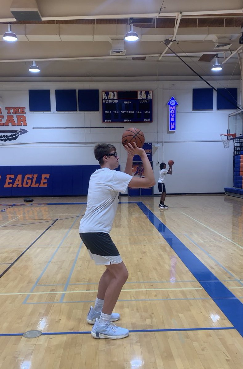 Factory 🏀 tweet media