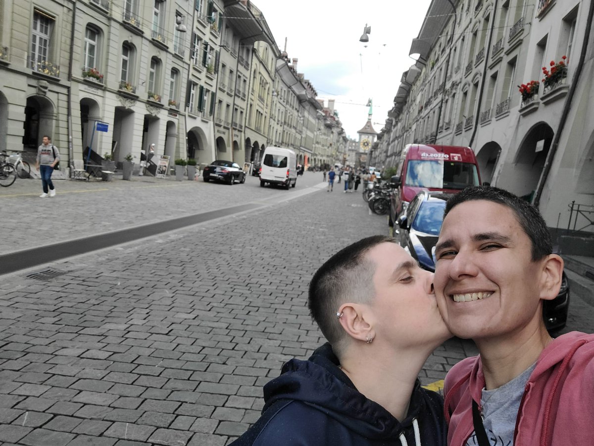 chiiscake's tweet image. I'm very lucky.