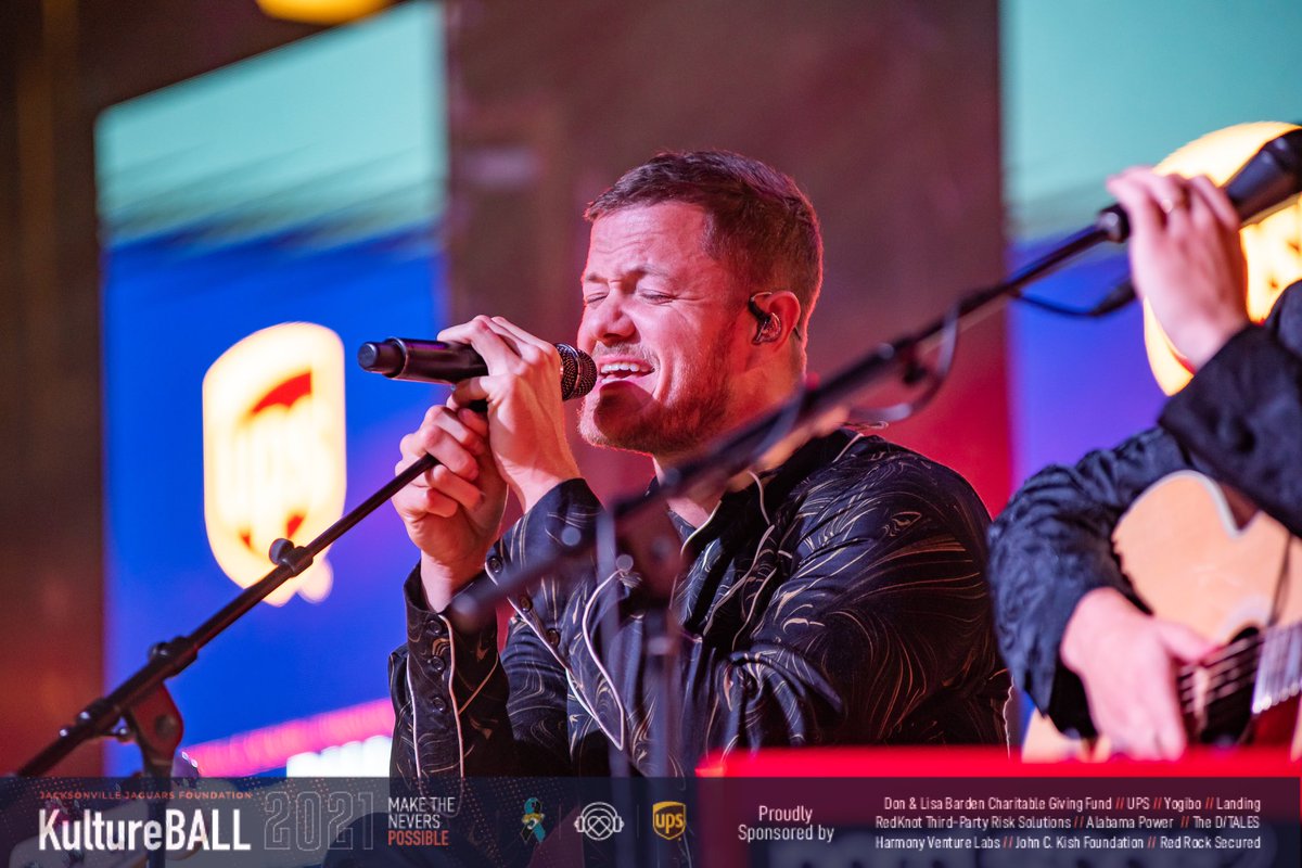 fthenvrs's tweet photo. We want to sincerely thank @Imaginedragons @DanReynolds @WayneSermon @DanielPlatzman @benamckee for headlining #kultureball2021 ! Their passion to build a world where EVERYONE can be accepted and included sets the standard for all of us! Thank you #imaginedragons https://t.co/3zfNwSsQTl