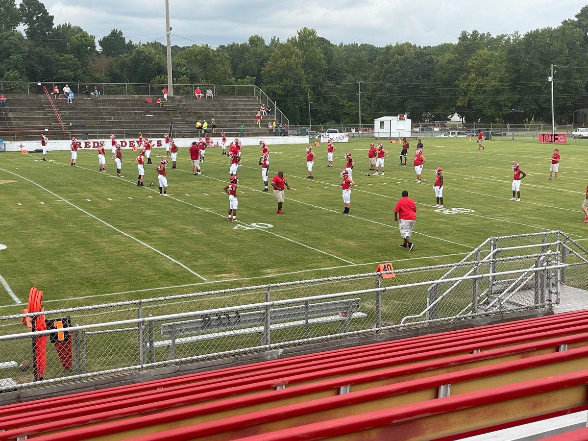 •ⓁⒾⓏ ⓇⒶⒺⒷⓊⓇⓃ• 📘💪🏻☘️🤓👩🏻‍🦰🏈👠🚣🏽‍♂️ tweet media