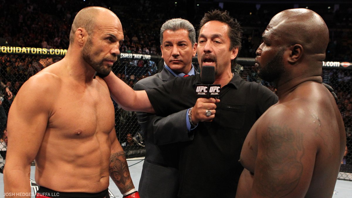 espnmma's tweet photo. On this date in 2010, boxer James Toney made his MMA debut against Randy Couture at UFC 118.

Toney relentlessly campaigned Dana White to give him a UFC fight, hoping to prove boxing was superior to MMA.

On the night, Couture took Toney down and submitted him in the first round. https://t.co/KFGnGs5GUC