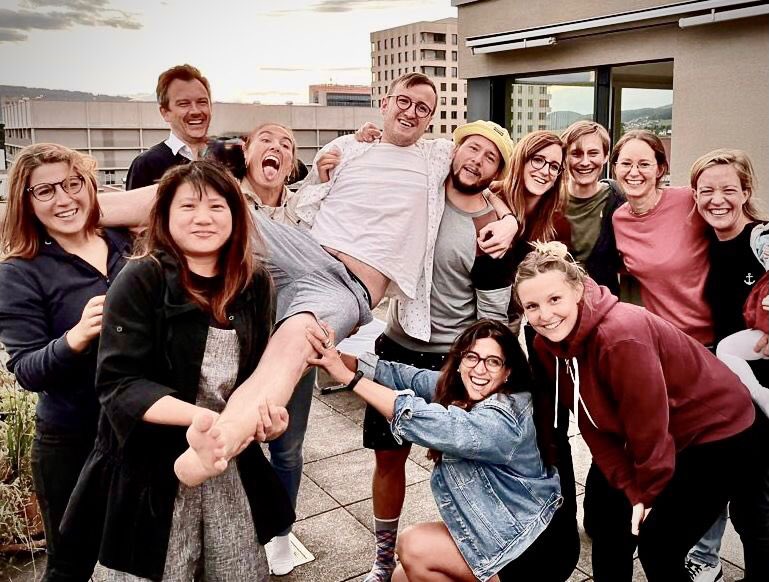 The Meyer lab says goodbye to our former PhD student, Joseph Scarborough (<a href="/J_Sc18/">Joseph Scarborough</a>) , and wishes him all the best and love for his future career! Thank you for all the hard work over the last 4 years. You will be truely missed as a working colleague and friend! ❤️