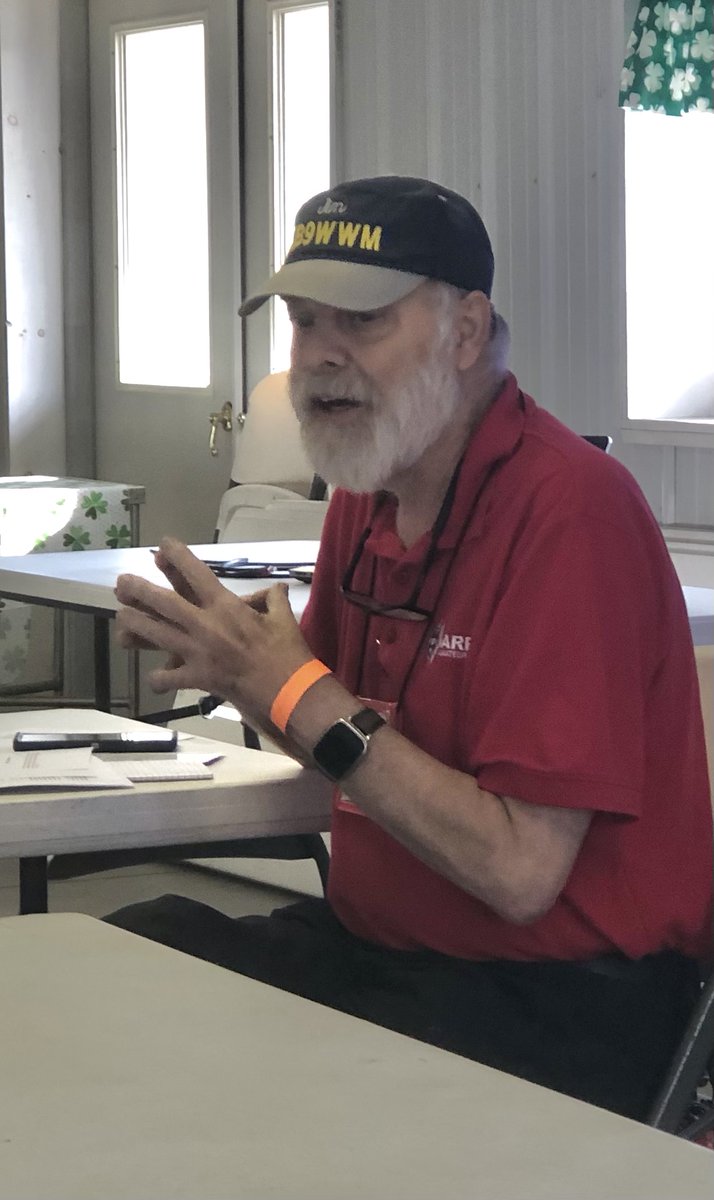AllenCountyARES's tweet photo. Indiana Section Emergency Coordinator Jim Moehring, @KB9WWM (who also serves as Allen County Emergency Coordinator) speaks on creating #ARES teams at the North Central Indiana #Hamfest. #EmComm https://t.co/CkcGykqOHl
