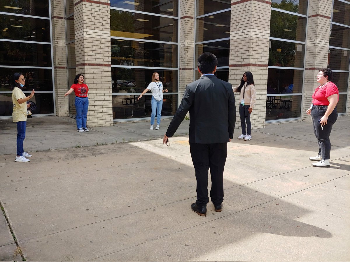 Cy Lakes Debate tweet media