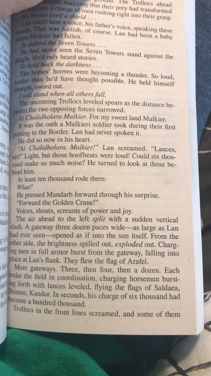 RealAiel's tweet image. SPOILERS FOR MEMORY OF LIGHT 

Ok. This scene give everyone else major Avengers Endgame vibes? When cap is about to charge Thanos’ army and everyone shows up to help in portals? Done better here ofc😉 Did Endgame steal from WoT? #AvengersEndgame #SaturdayThoughts #TwitterOfTime