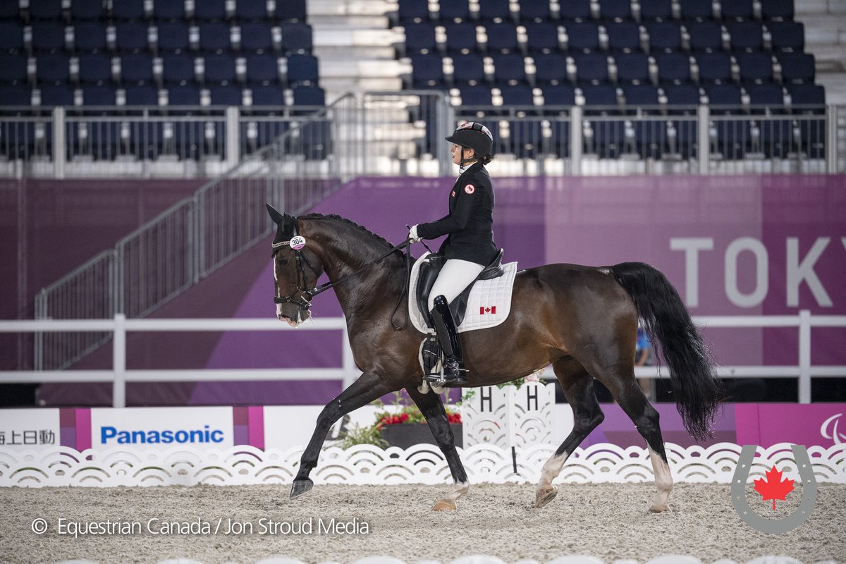 Equestrian_Can's tweet photo. Lauren Barwick, Winona Hartvikson et Roberta Sheffield ont livré de superbes performances en ce premier jour de compétition de paradressage par équipes des Jeux paralympiques de #Tokyo2020. 🇨🇦
Pour en savoir plus : https://t.co/VGrEnolrNw
#ÉquipeCanada #DirectionTokyo https://t.co/Sh0Of918R6