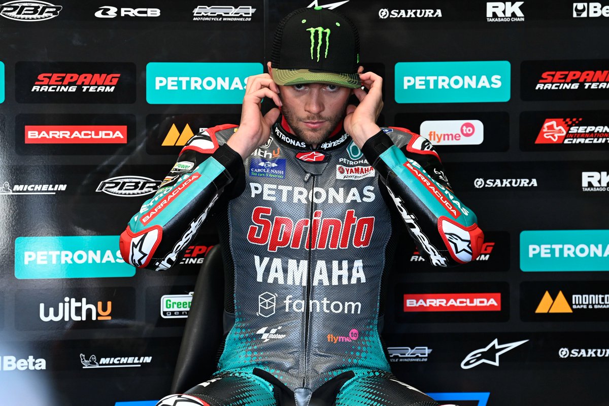 PET_Motorsports's tweet photo. Saturday's done for @sepangracing and what a day it was! We can't wait for tomorrow when our @PETRONAS Fluid Technology Solutions will once again give the team the #PowerToMoveBeyond ⚡
#TheEnergyWithin #MotoGP #BritishGP https://t.co/huYZTfaFOt