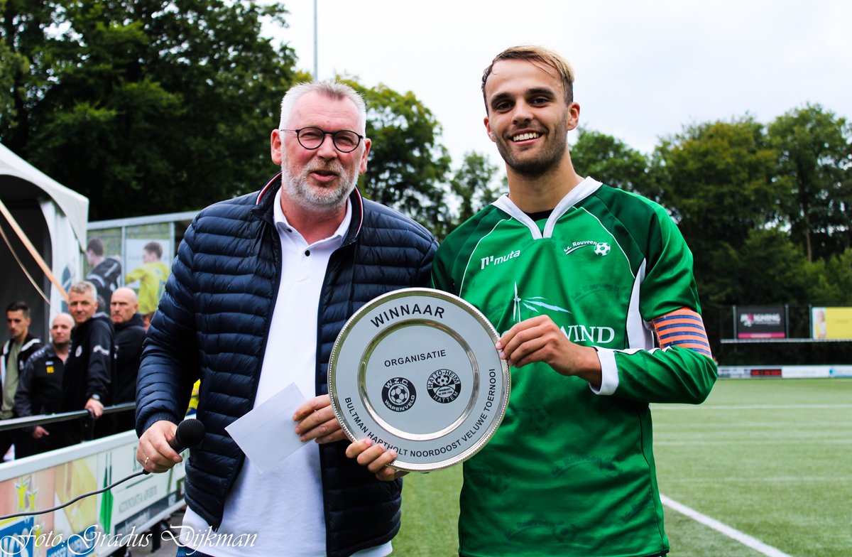 sc Rouveen winnaar Bultman Hartholt Noordoost Veluwe Toernooi 2021
Lees hier het verslag.

svhattoheim.nl/sc-rouveen-win…