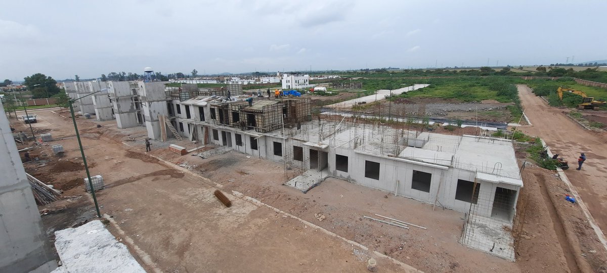 VACONSA's tweet photo. #vaconsa #todobienhecho #irapuato #elmolino  @vaconsa #Construidea #CEMEX       
#growingup #molde #lievencapital #mexlam #ftp #rooftop @Construideaofic  @CEMEXMx @Mexlam1 @SilletasFTP @electroceylan https://t.co/WKuGsMHZqm