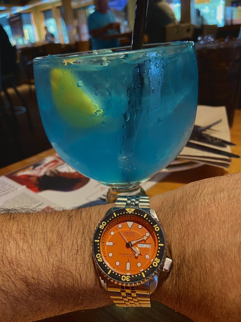 Watchcollectio4's tweet photo. Happy Saturday!! https://t.co/738Ophi3Vy