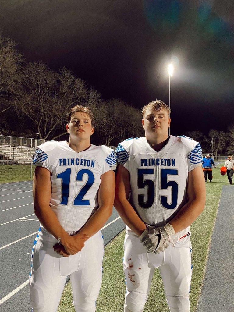 LaChanceWriter's tweet photo. Episode 198: Football is here!

https://t.co/39Efx1Wmk6

We have football! Had to start the season with a chat from Princeton's now-graduated Grant Foes, who is a freshman AT Indiana Wesleyan. Also on the football docket is Hall coach Nick Guerrini and Mendota coach Keegan Hill. https://t.co/3vz0vgylRV