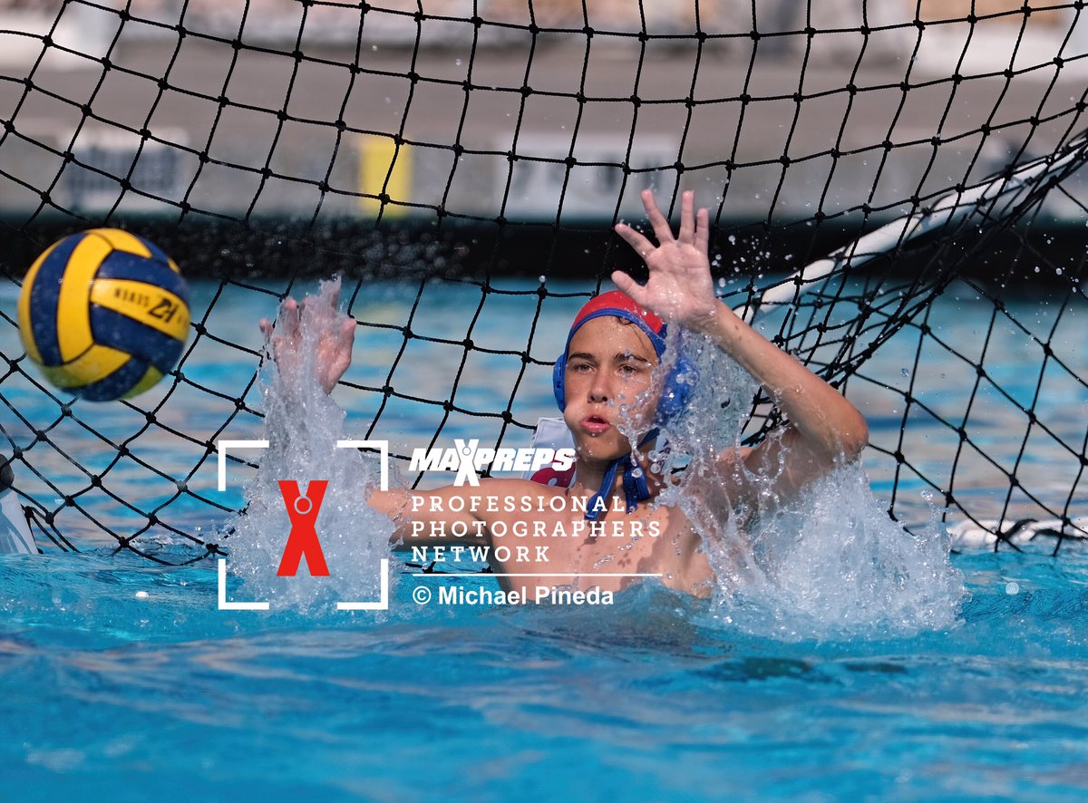 tracekphotos's tweet photo. View MaxPreps photos of @EdisonWaterPolo vs @NHSPOLO varsity &amp; frosh/soph water polo at https://t.co/MkMk27cRJQ @MaxPreps @MaxPrepsPR @EdisonSportsNet @NHSTimberwolves @EdisonChargers https://t.co/QZC3DcJww7