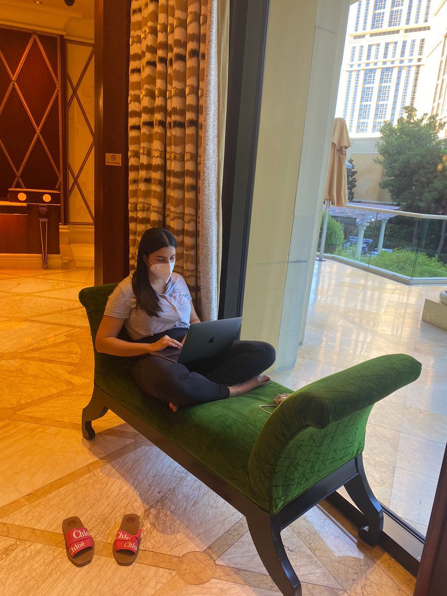 KatleenLevyG's tweet photo. Me toco hacer examen en el lobby del hotel jajajaja no me llegaba el internet al cuarto que desastre 😂

Pero listo 2 módulos menos y falta menos para terminar mi EMBA💕 https://t.co/mOSmmgWmSH