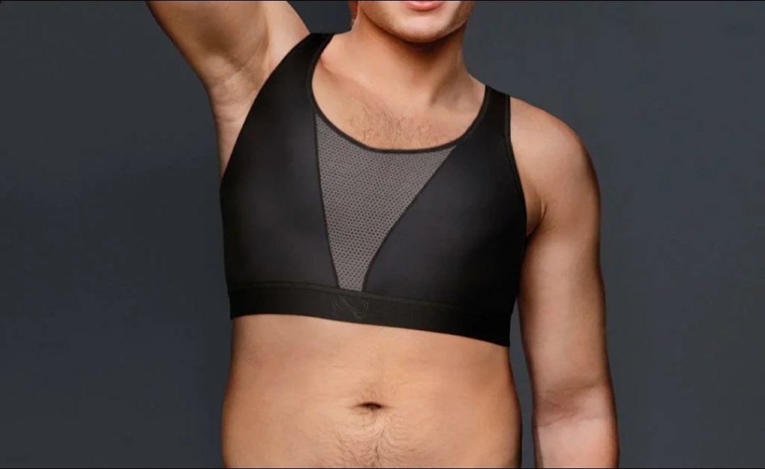 мужчины носят бюстгальтер. мужчины носят бюстгальтер. мужчины носят бюстгальтер. мужик в бюстгальтере. бюстгальтер для мужчин.